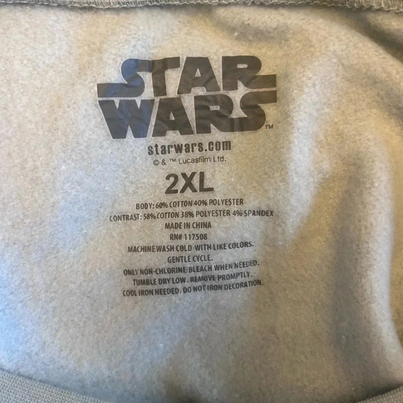 Star Wars Mandalorian The Child Baby Yoda Crop Green Sweatshirt Size 2XL - Picture 5 of 6